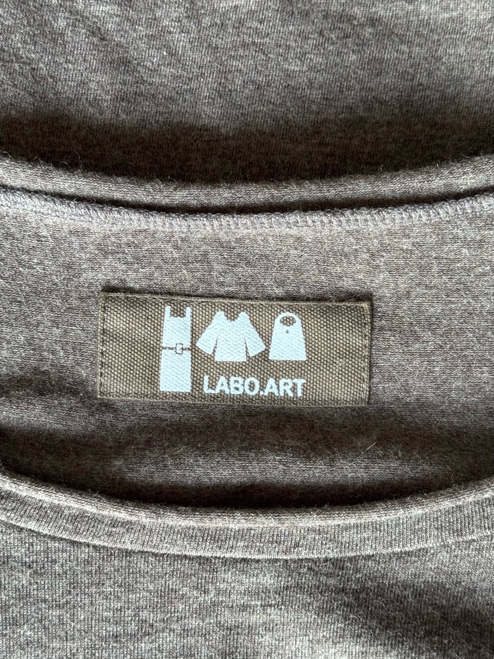 Labo Art - Wool Taupe Knit Coord Set Long Sleeve Sweater Top and Maxi Skirt - Picture 12 of 14